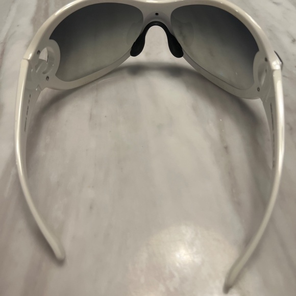 Dolce & Gabbana White and Black Sunglasses - Picture 5 of 5